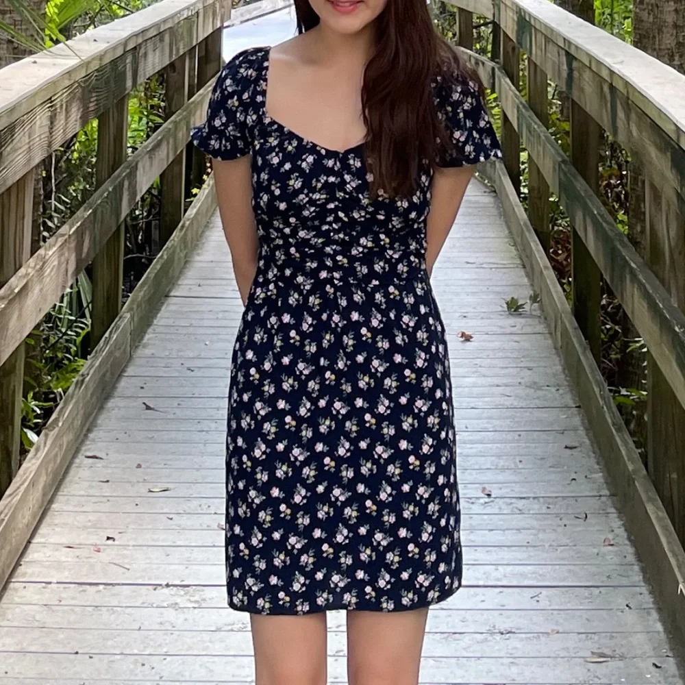 Navy blue / summer dress / Hollister / small / floral print Navy blue / summer dress / Hollister / small / floral print
